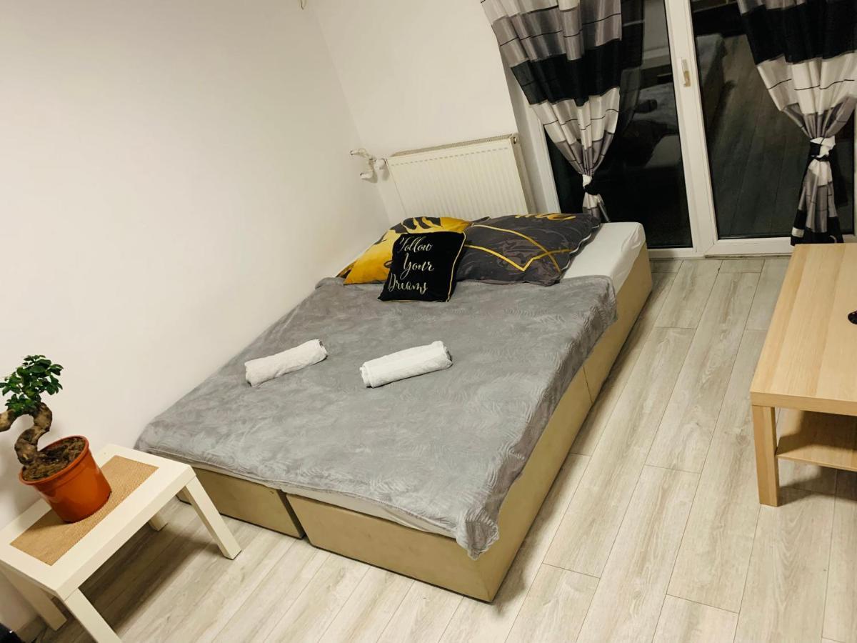 Hostel Cataleya Люблін Екстер'єр фото